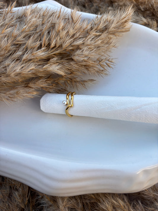 Halo Pearl Ring
